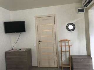 Гостевой дом Guest house Четыре Сезона Гагра Двухместный номер с 1 кроватью-13